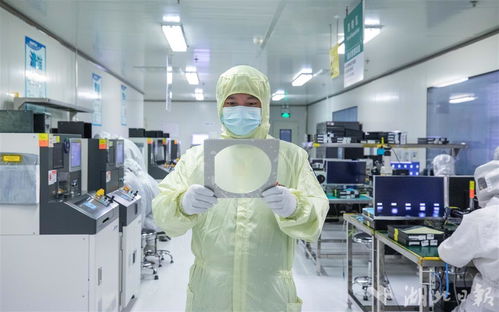 湖北光安倫 新年沖刺月產(chǎn)芯片800萬顆，引領(lǐng)電子技術(shù)新開發(fā)